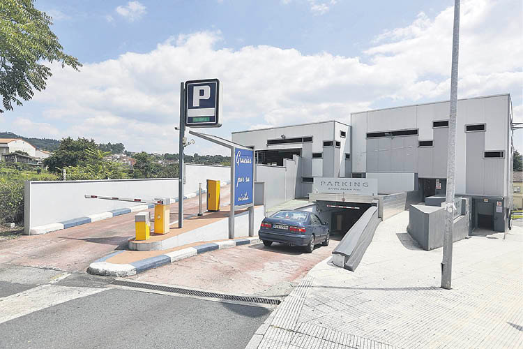 El parking Santa María Nai ofrecerá precios especiales para enfermos crónicos (MARTIÑO PINAL).
