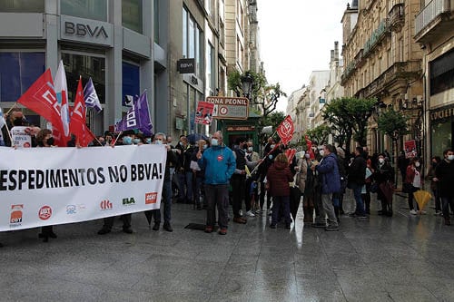 Protesta contra el cierre de sucursales de BBVA en Ourense. Miguel Ángel