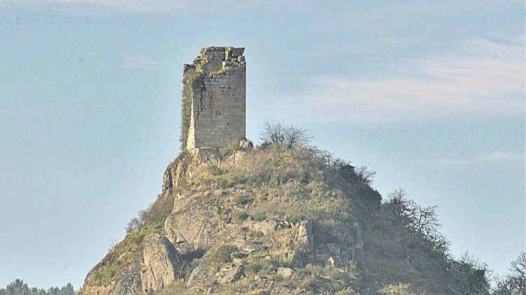 La Torre de Sande entró en la Lista Roja en 2020 (ARCHIVO)
