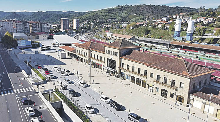 Vista aérea de la estación de Ourense.