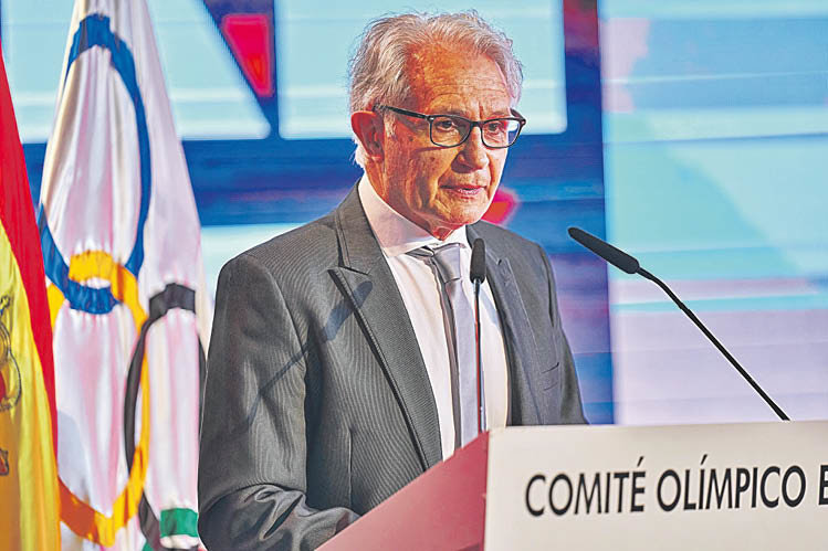Carlos Conde, durante el discurso que realizó en el acto organizado por la Federación Española.