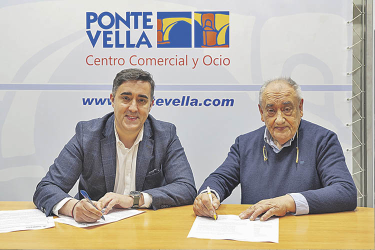 Jorge Pumar y Jorge Bermello, durante la firma del acuerdo.