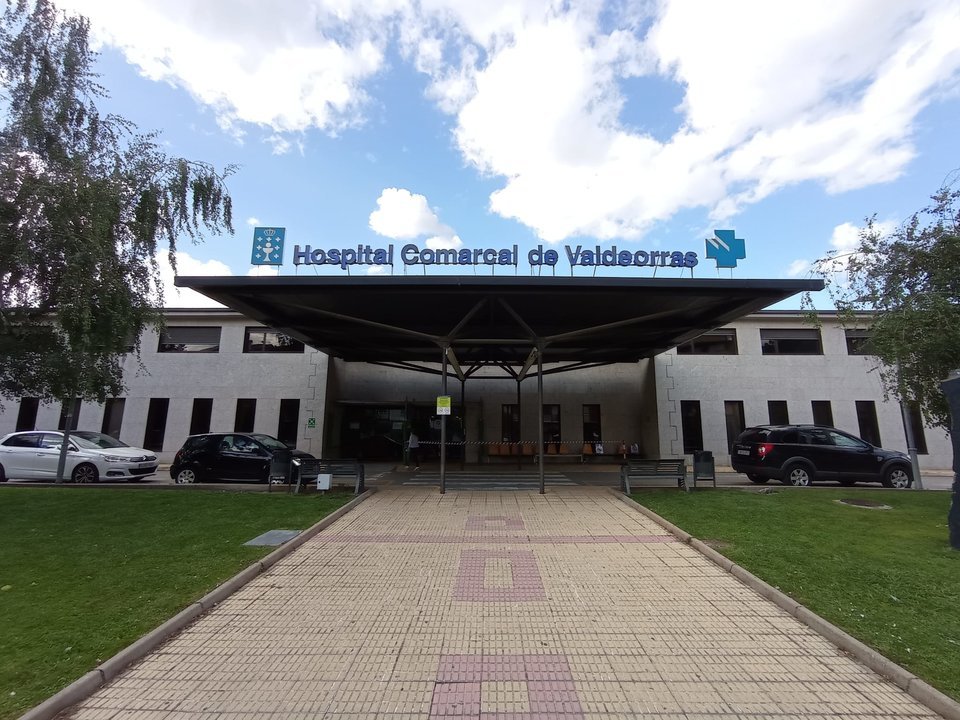 Fachada del hospital de Valdeorras. (Isaac Cruz)