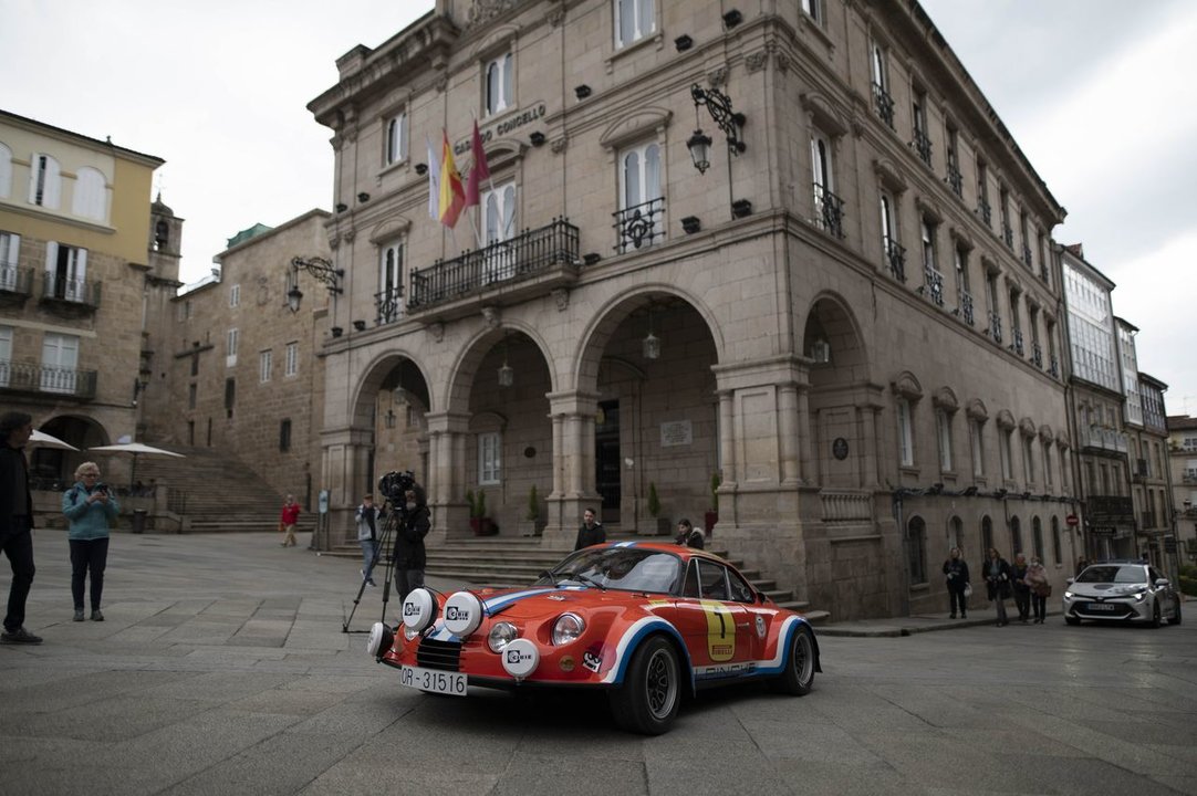 Ourense 21/4/22
Presentación del coche de rallys  histórico alpinche

Fotos Martiño Pinal