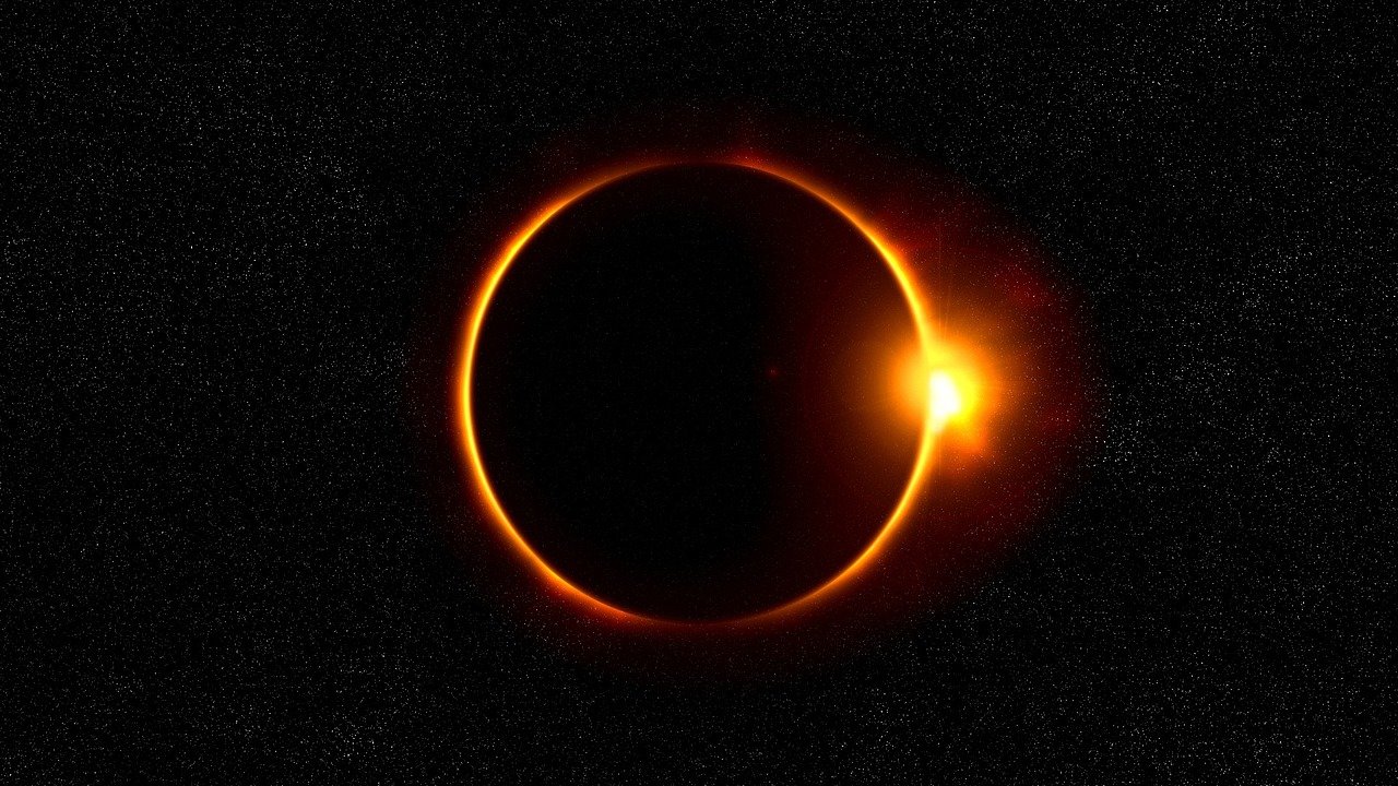 Eclipse de sol (PIXABAY).