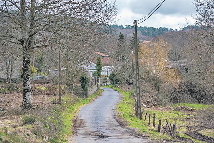 La zona rural cercana a Ourense gana posibilidades. En la imagen, Quintás de Reádegos, en Vilamarín. (ÓSCAR PINAL)