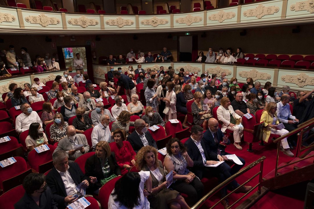 El Teatro Principal acogerá la gala de Down Ourense.
Fotos Martiño Pinal