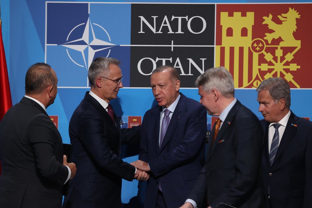 El secretario general de la OTAN y el presidente turco en IFEMA (EFE)