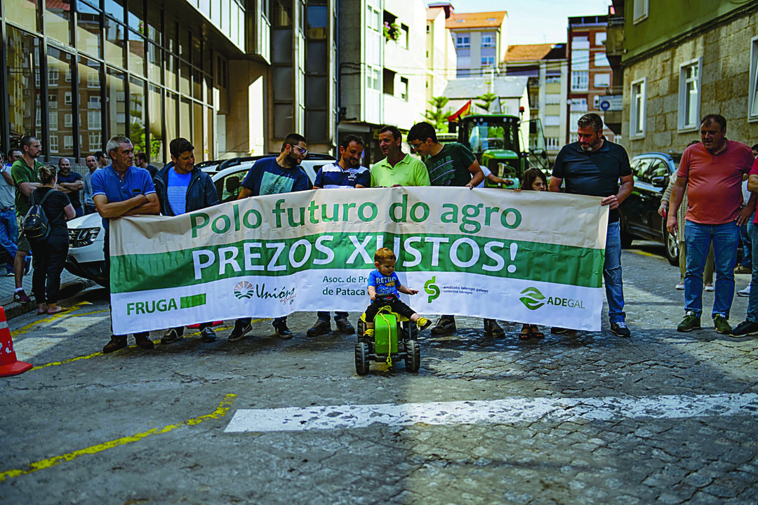 Manifestación del sector primario el pasado 5 de julio en la ciudad. (XESÚS FARIÑAS)