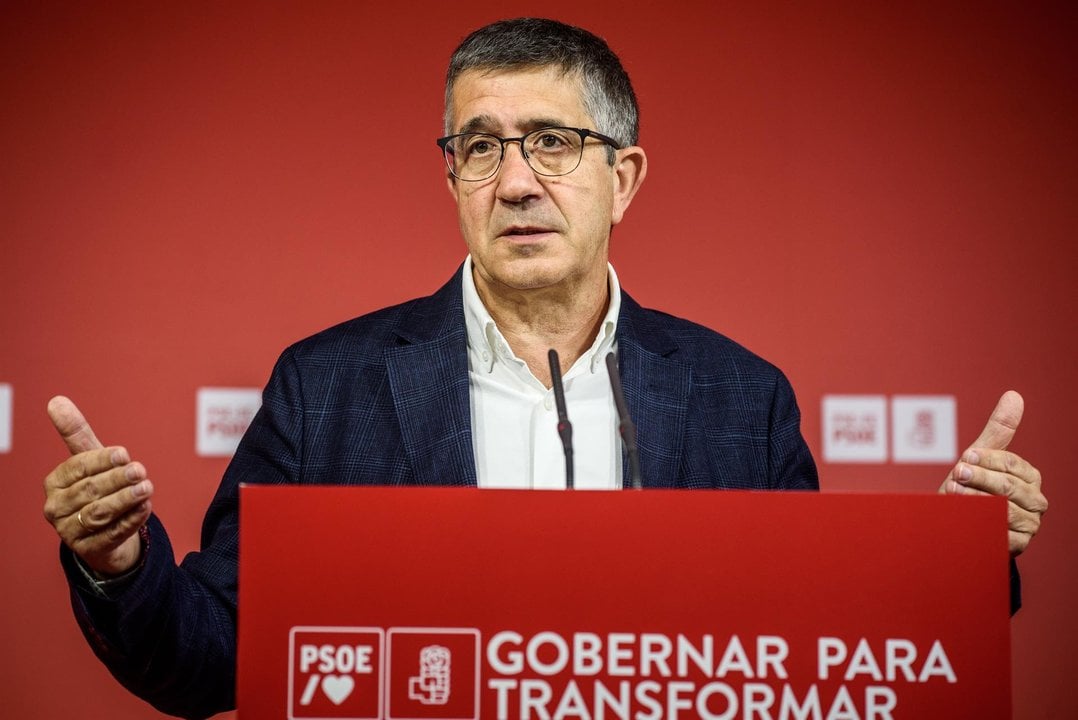 El portavoz del grupo parlamentario socialista en el Congreso de los Diputados, Patxi López (EFE)