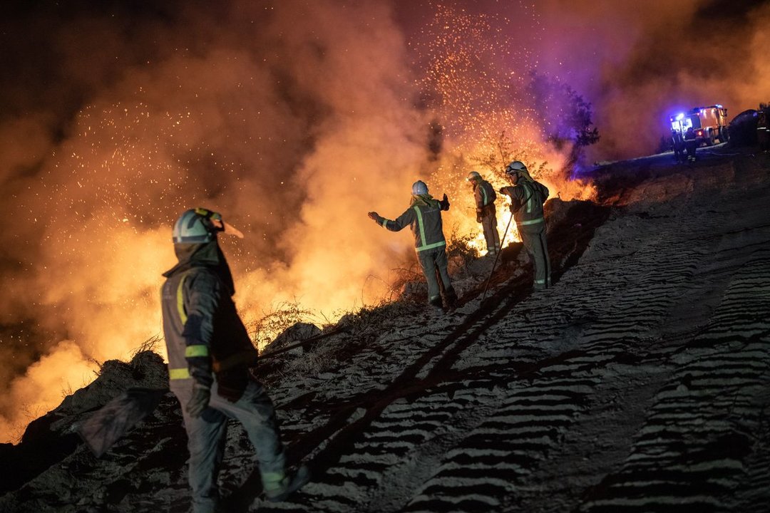 OÍMBRA (AS CHAS). 14/08/2022. OURENSE. Incendio na zona de As Chas, no concello de Oímbra. FOTO: ÓSCAR PINAL
