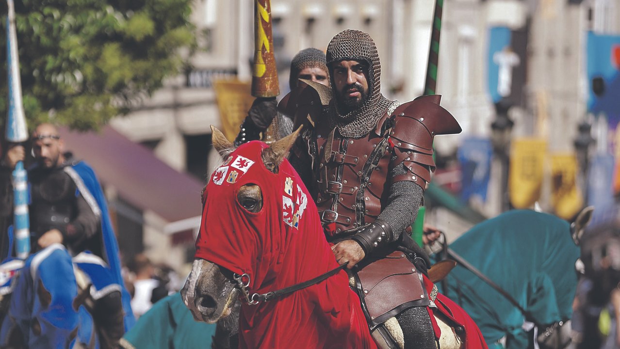 Uno de los caballeros del gran desfile medieval en la edición de 2019.