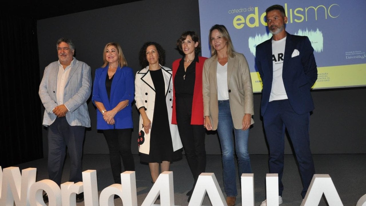 Carlos Rodríguez, Yolanda Aguiar, Ana Belén Fernández, Vânia de la Fuente, Marta Fernández- Tapias e Luis Barros