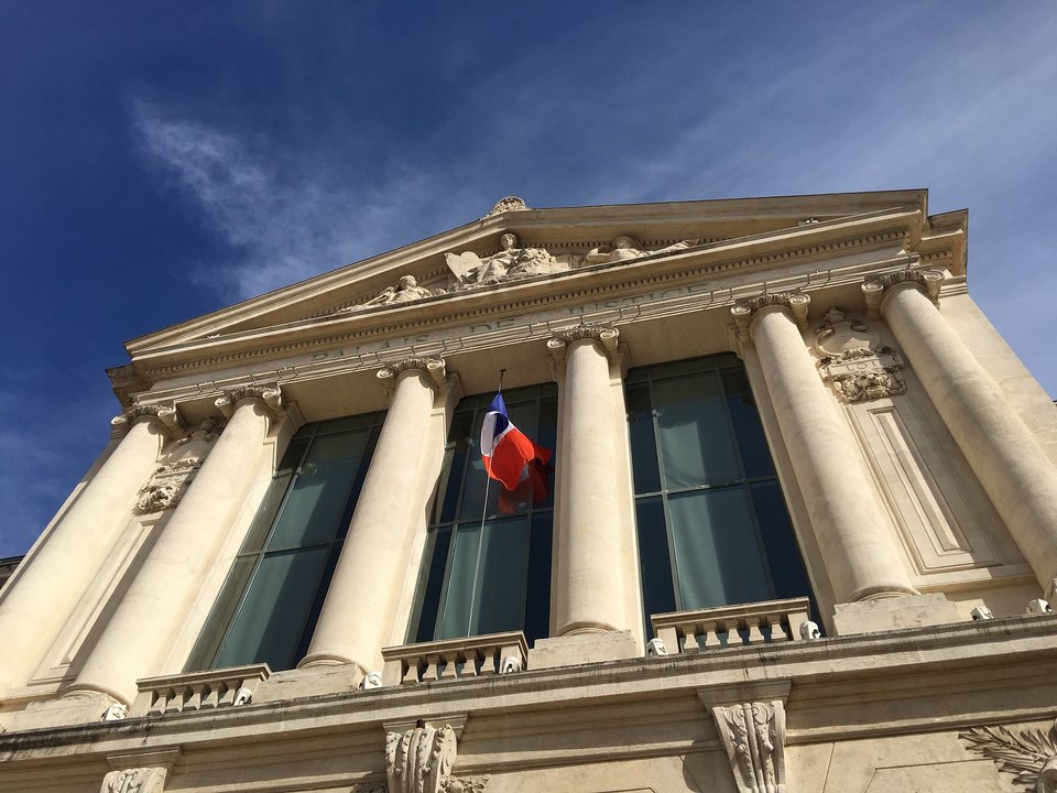 Palacio de justicia de Francia. Pixabay.