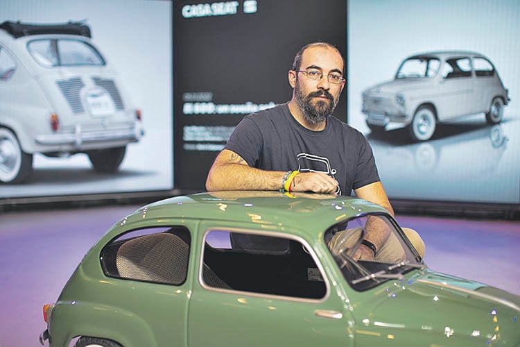 El Seat 600 fue más que un coche: el automóvil que marcó la historia  reciente de España