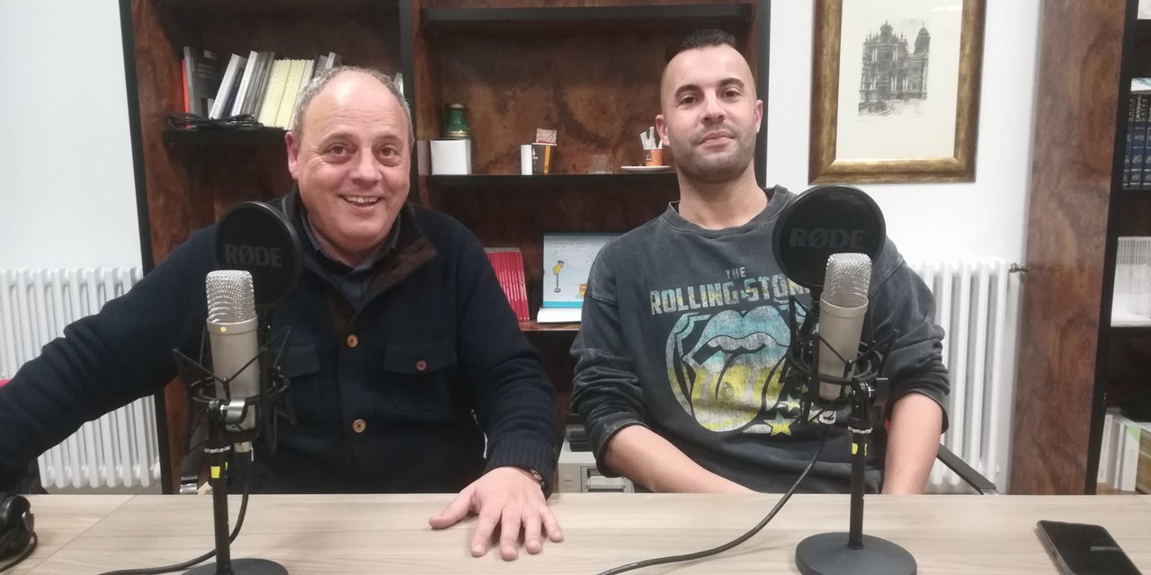 Pepe Garrote, con Jesús Garrido durante la grabación de El Vestuario.