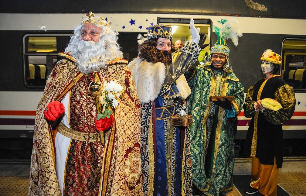 Los Reyes Magos, en la intermodal de Ourense (ÓSCAR PINAL).