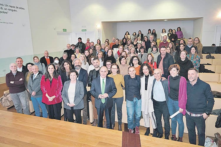 Imagen de los beneficiados por las ayudas de la Fundación “la Caixa” en Galicia.