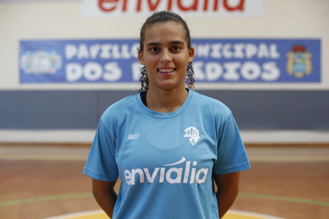 Candela Soria es jugadora del Envialia