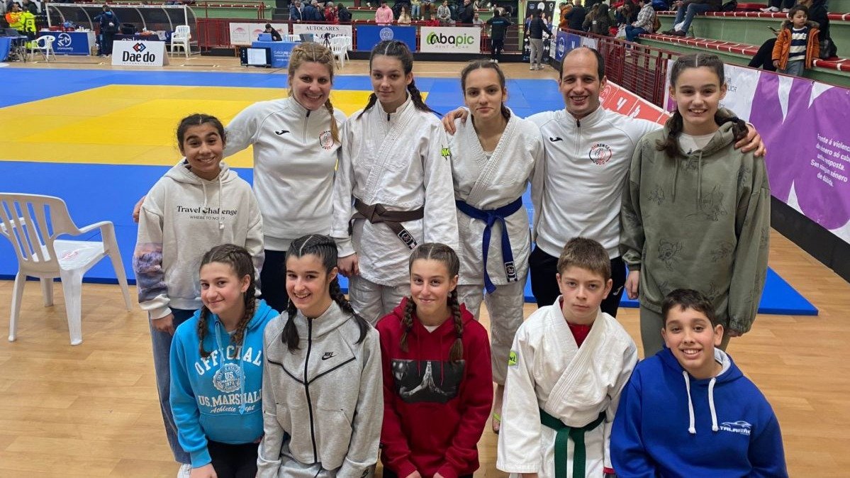 La representación ourensana en A Estrada (Foto: Ourense Judo Club).