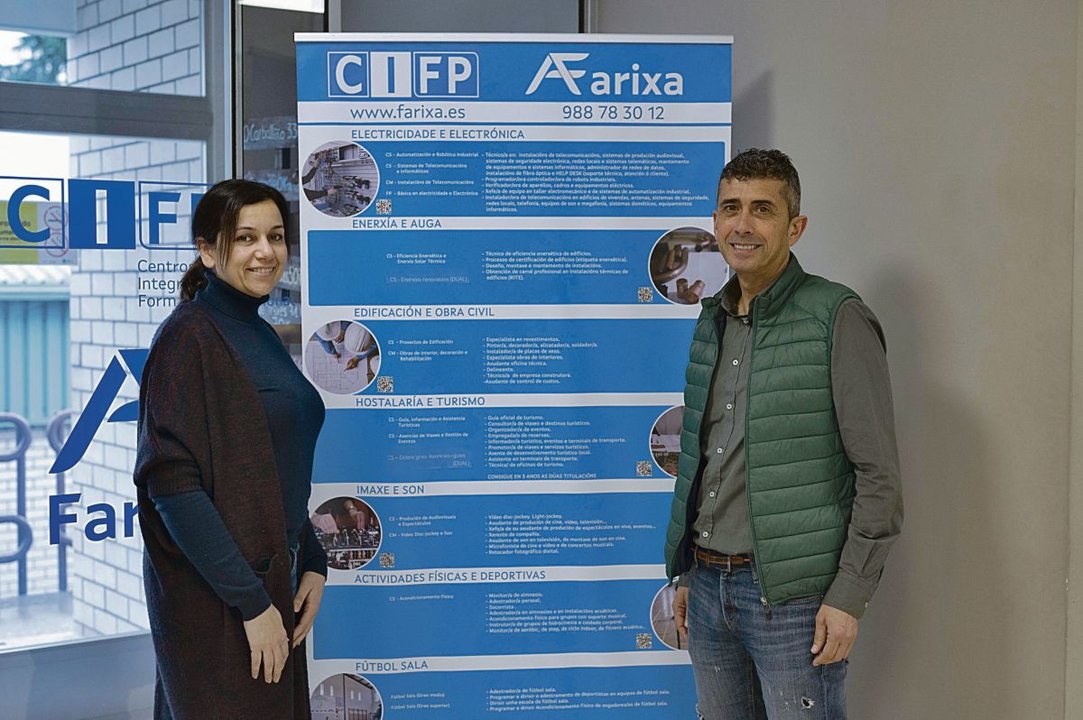 Alejandra Álvarez y Julio Marquina, del CIFP A Farixa de Ourense. (MARTIÑO PINAL)