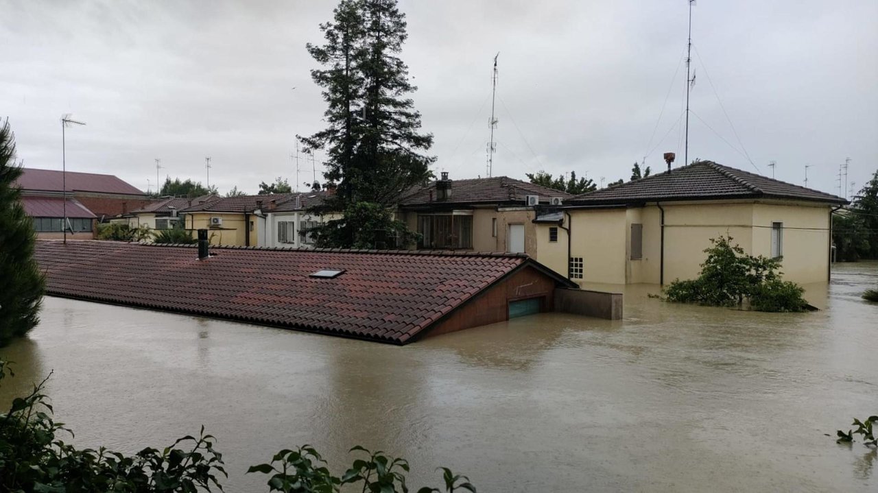 Áreas inundadas en Faenza, una de las ciudades afectadas. Foto: EFE.