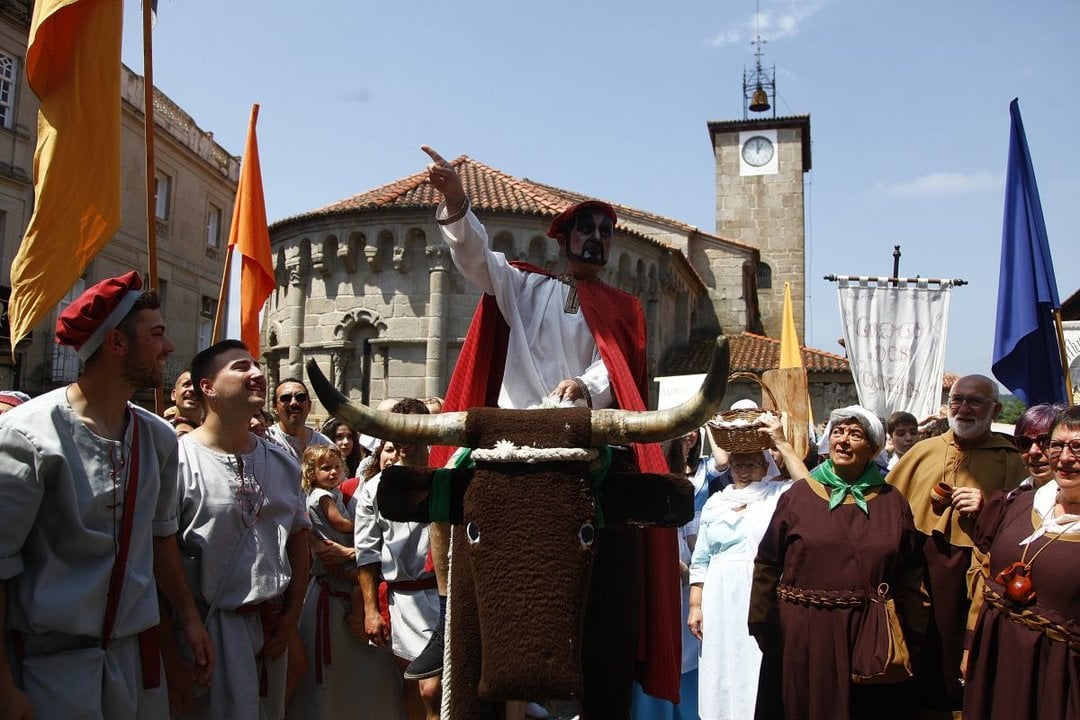 Procesión de Xan de Arzúa na Festa do Boi de 2022.