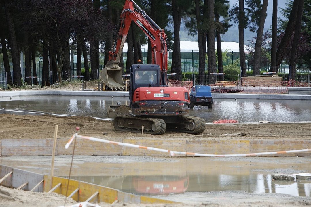 Estado actual de las piscinas del complejo de Monterrei.