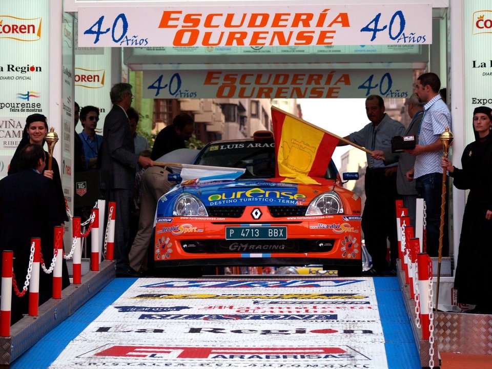 Así fue la Ceremonia de salida del Rally de Ourense en anteriores ediciones. ANDRÉS CACHALVITE