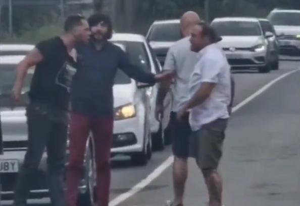 Dos conductores se pelean en Pontevedra