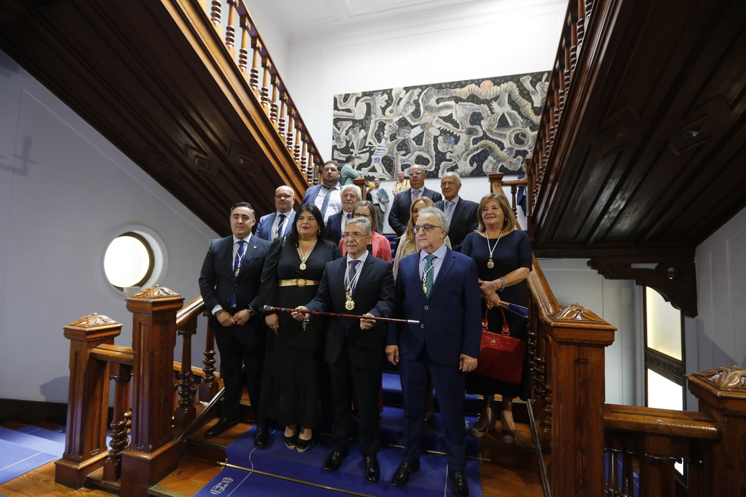 Los 12 diputados del PP en la Diputación de Ourense (Foto: Marcos Atrio)