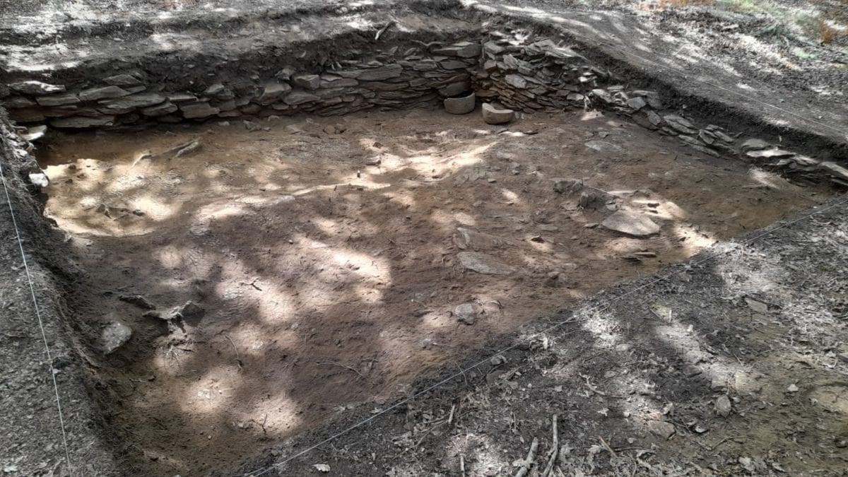 Zona de intervención durante la primera fase de las excavaciones en el castro de Garfián, en Beariz.