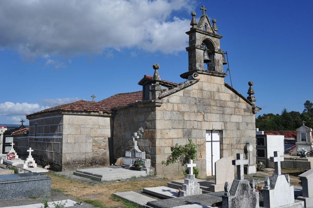 La iglesia de San Salvador de Noalla, en San Cibrao.