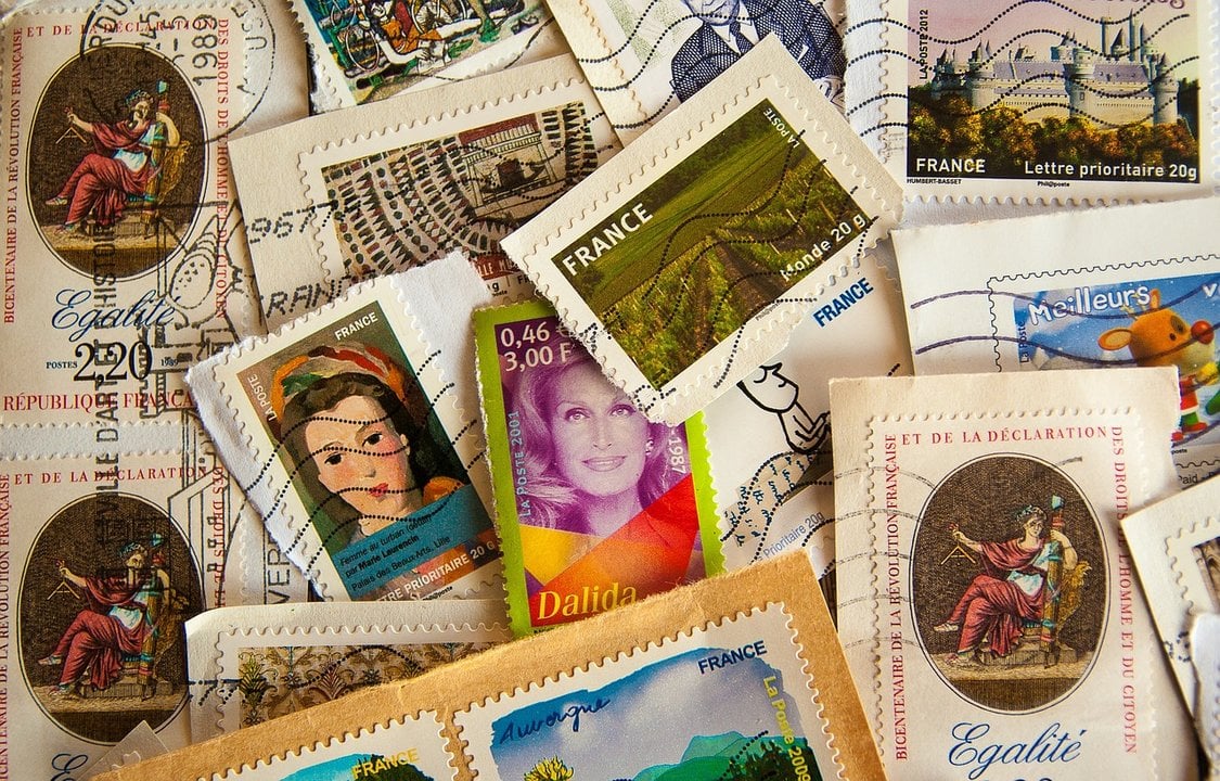 Imagen de varios sellos. Foto: Pixabay.