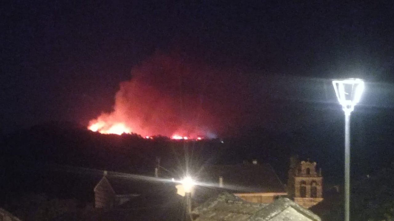 Incendio en Ribadavia.