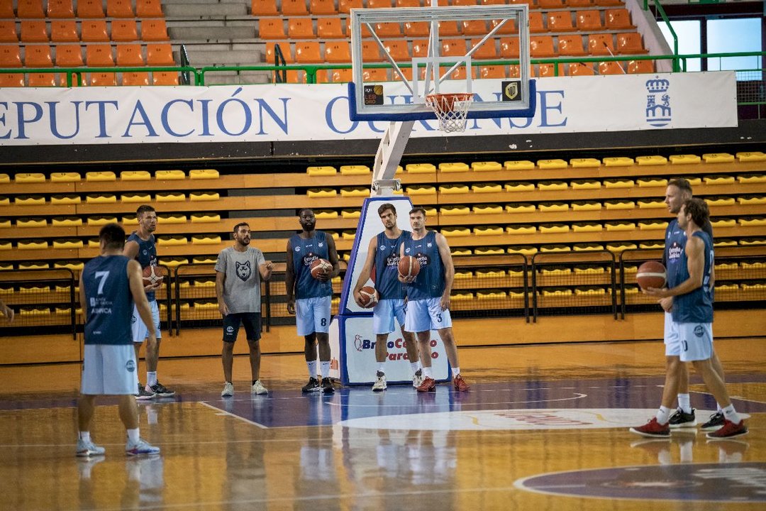 Segundo adestramento do equipo de baloncesto COB. FOTO: ÓSCAR PINAL