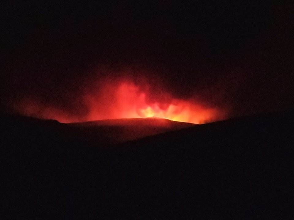 Incendio en Vilariño de Conso. Incendios Galicia, Twitter.