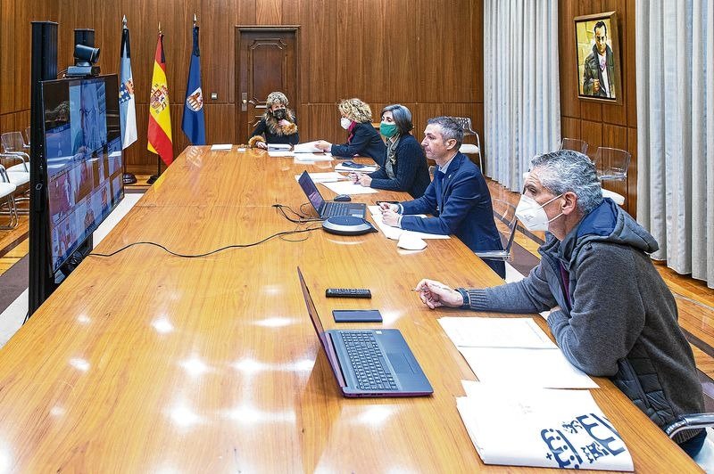 El Consorcio de Augas de Valdeorras, en una reunión celebrada en 2020.