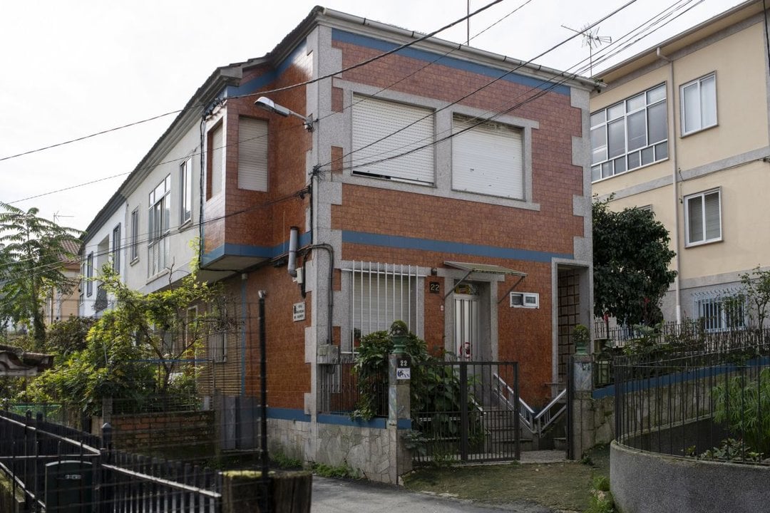 La casa de la calle Nogueira de Ramuín en la que se vende droga.