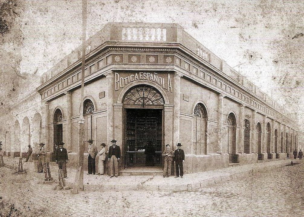 A base dos negocios de Celestino Alén en Santiago del Estero tivo asento na Botica Española, no centro da capital.