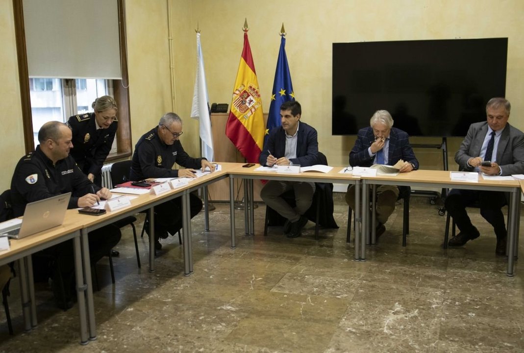 Breogán Rivo, María Barrera, Cástor Vázquez, Gabriel Alén, Emilio González y Manuel Arias,