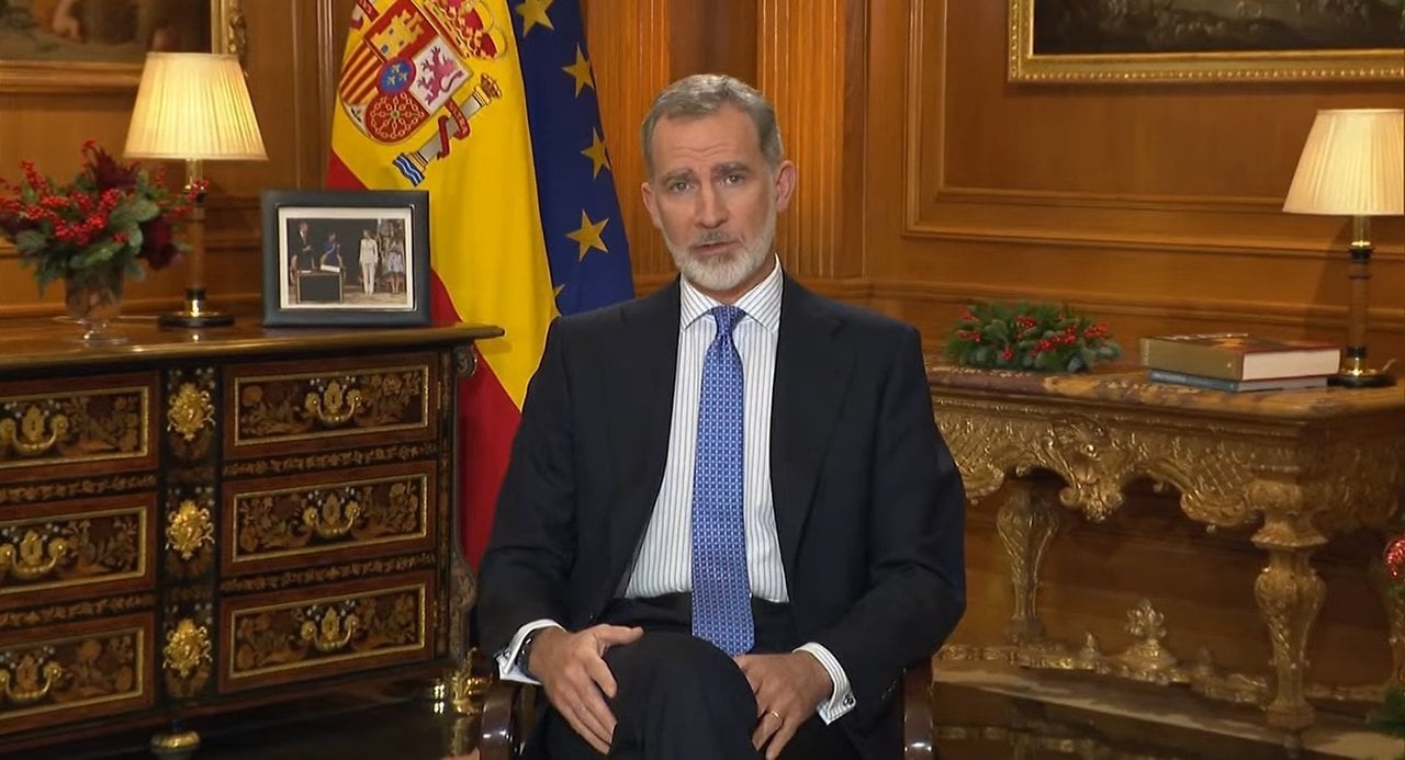 El Rey Felipe VI ofrece su tradicional discurso de Nochebuena desde Zarzuela, en Madrid (España) a 24 de diciembre de 2023 (EP).