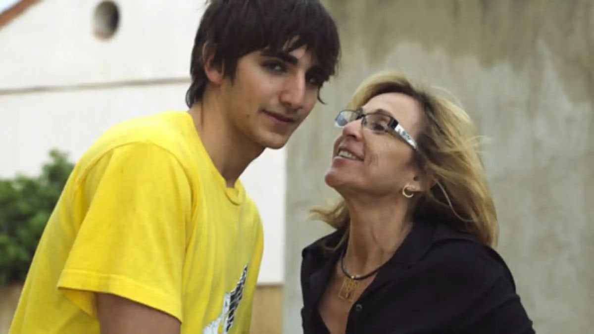 Ricky Rubio, junto a su madre Tona Vives, al comienzo de su carrera.