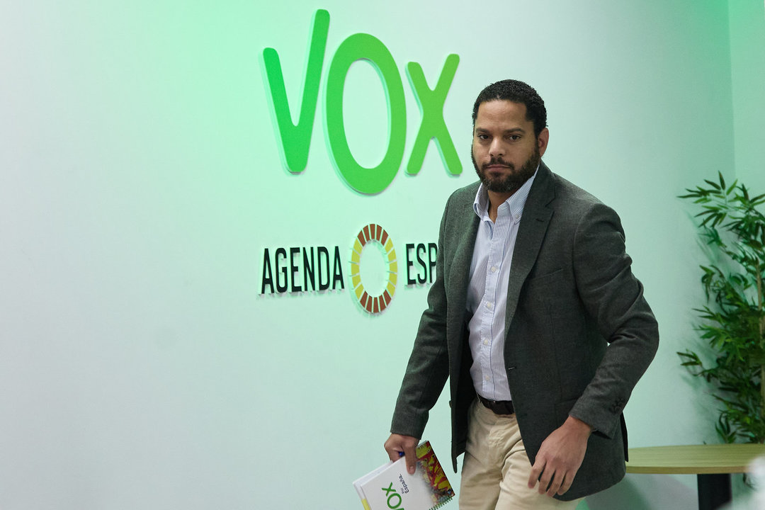 El secretario general de Vox, Ignacio Garriga, en la rueda de prensa de esta mañana.