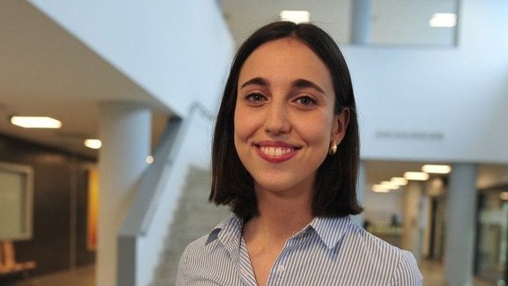 Ana Domínguez, primera MIR de Dermatología en Ourense.