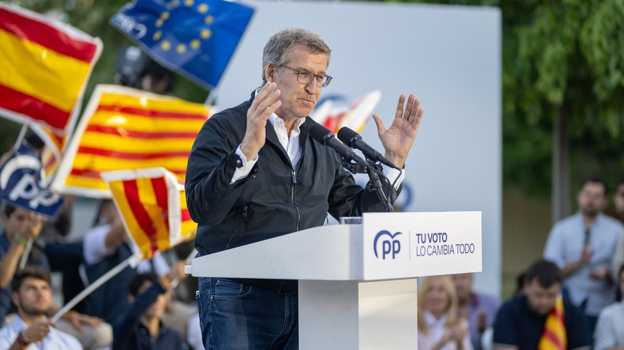 El PP cerró la campaña de las elecciones catalanas del 12 de mayo con un mitin en San Sadurní d'Anoia, en Barcelona.