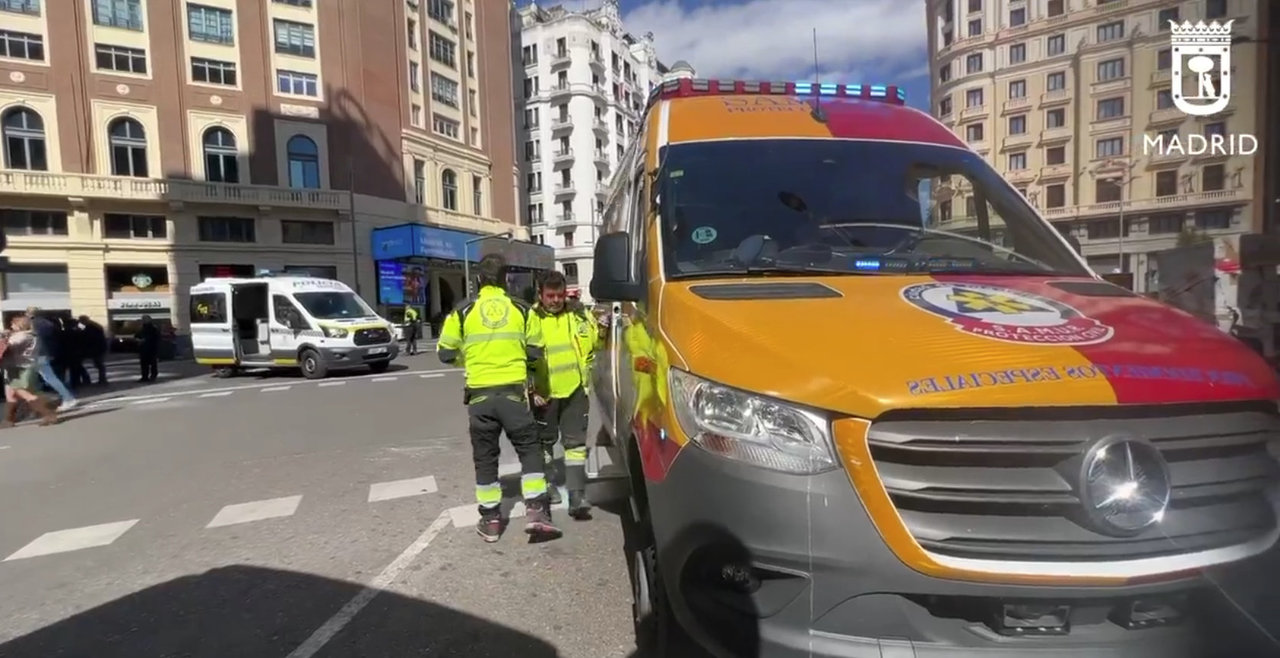 Una ambulancia en Madrid (FOTO: EUROPA PRESS).