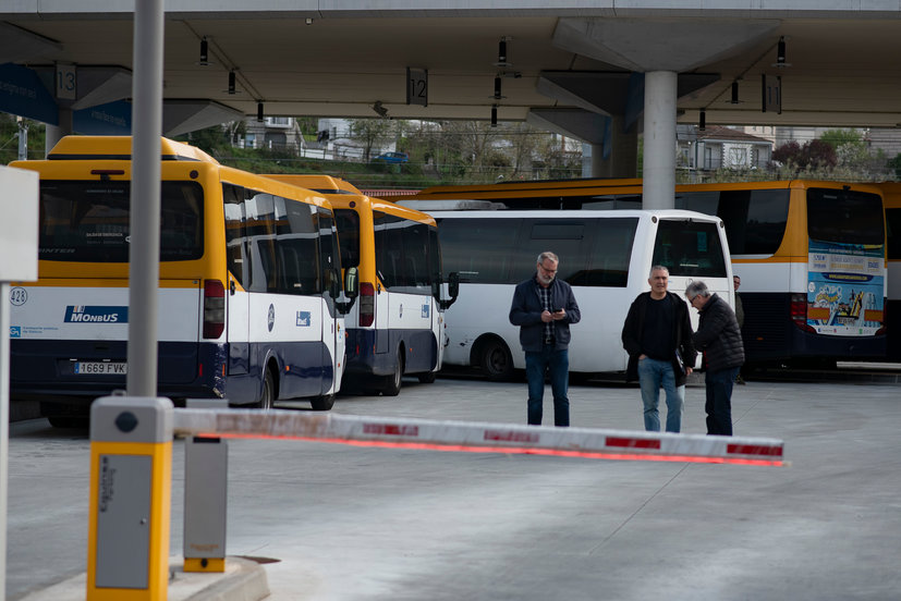 Folga no transporte de pasaxeiros en Ourense na estación intermodal.
Foto: Xesús Fariñas