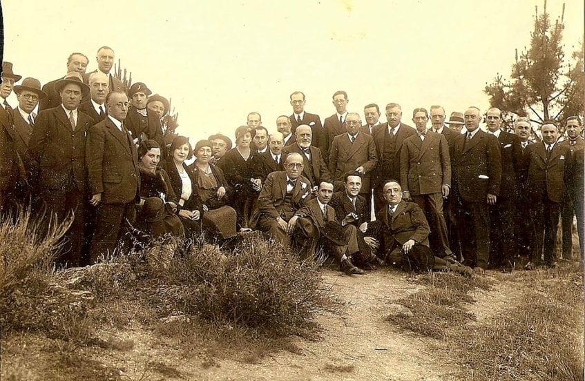 1933, republicanos en la fiesta inaugural de la Caja de Ahorros Provincial de Orense.