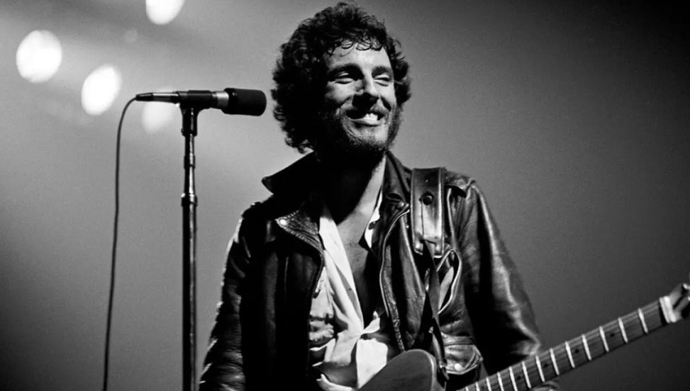 El cantante Bruce Springsteen, durante un concierto en la década de los 70.